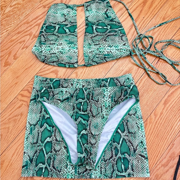 SHEIN Other - Green Snake-Print Bikini Set with Matching Skirt